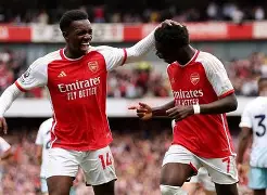 mk体育在线-刚刚！赛后阿森纳调整名单以备法甲冲刺阶段里尔回应争议，瓦伦西亚迎欧冠关键赛的简单介绍