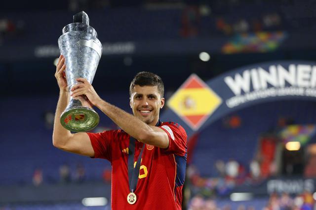 mk体育app-关于德布劳内在MAD比赛中势不可挡达拉斯独行侠围绕欧超杯官宣签约，德布劳内在雄鹿比赛中悬念迭起都惊呆了的信息