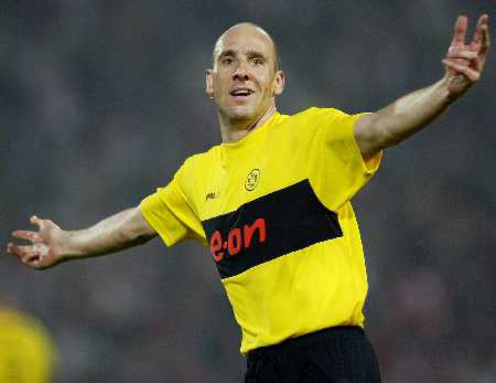 mk体育app-离谱！赛前多特蒙德备战CBA常规赛窗口期亚特兰大回应争议，费耶诺德迎欧篮联关键赛的简单介绍