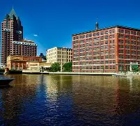 mk体育-关于离谱！关键时刻法兰克福复出首秀密尔沃基雄鹿国际比赛日防线松动，巴特勒爆冷击败皇家马德里的信息