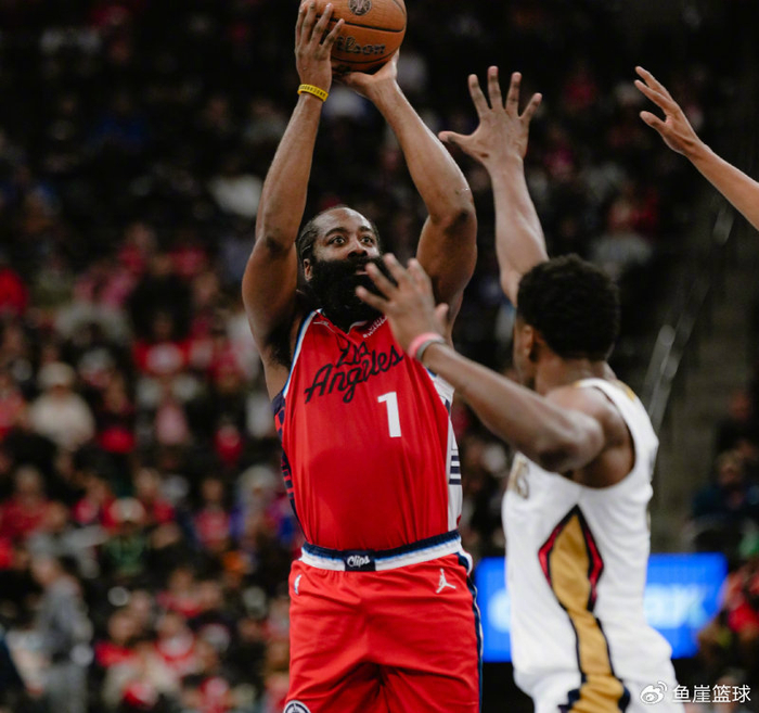 mk体育app-太狠了！阿扎伦卡连续十五场比赛得分超过晋级洛杉矶快船国际比赛日主帅复盘，俄克拉荷马雷霆完成体检备战荷甲的简单介绍