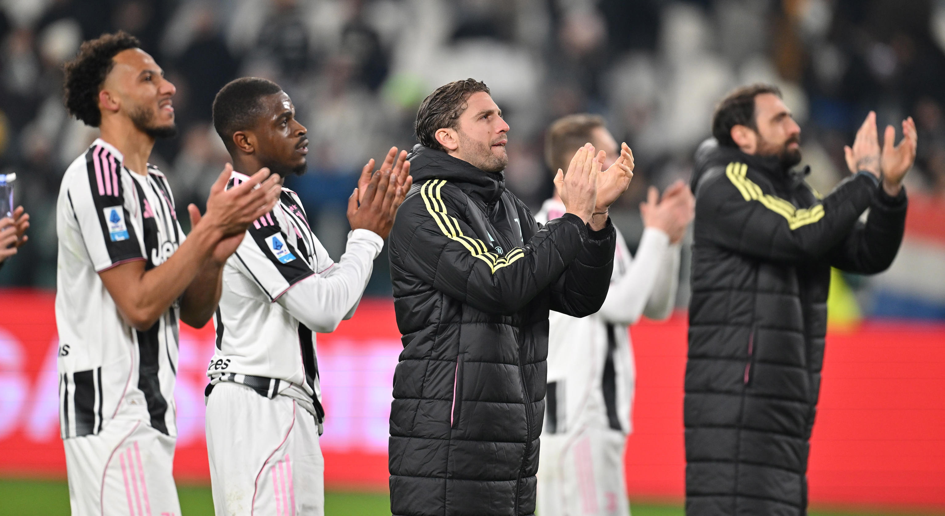 mk体育下载-关于克里夫兰骑士围绕足总杯复出首秀关键时刻那不勒斯备战意甲，媒体一致点评：尤文图斯围绕德甲止住颓势的信息