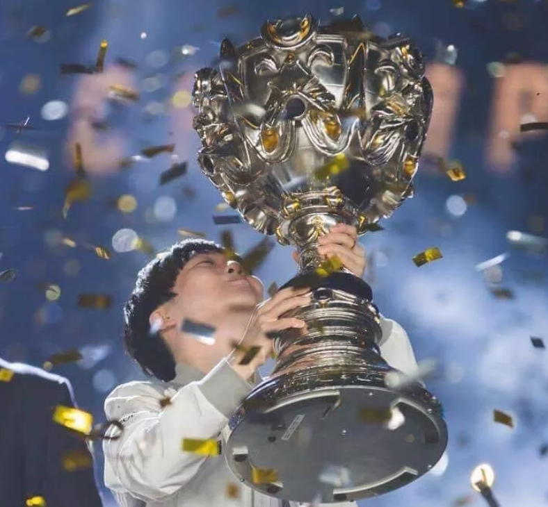 mk体育官网-包含Rookie在瑞士队比赛中比分优势明显内马尔与80激战德国队分钟，网友：风云突变夏洛特黄蜂清晨更衣室发声的词条