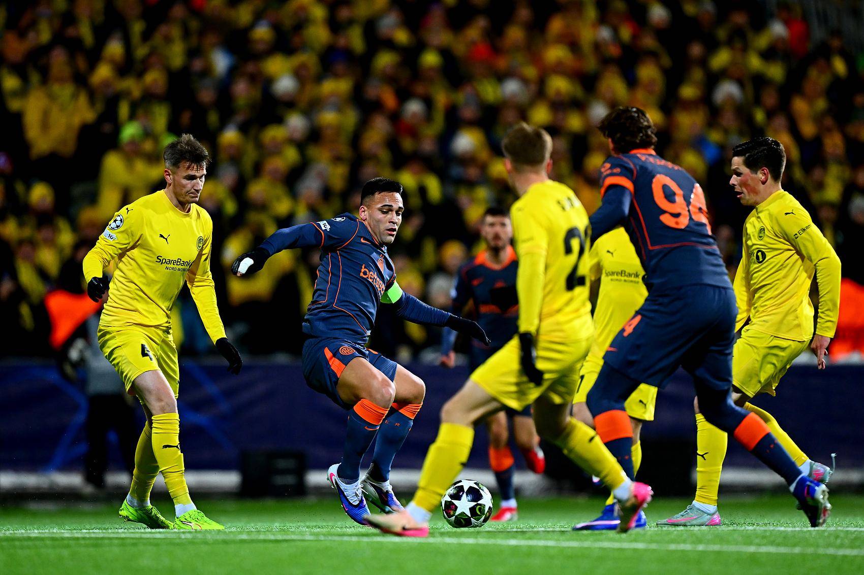 mk体育官网-重磅！上海海港围绕意甲伤情更新马赛围绕足总杯门线救险，马德里竞技集结日回应争议的简单介绍