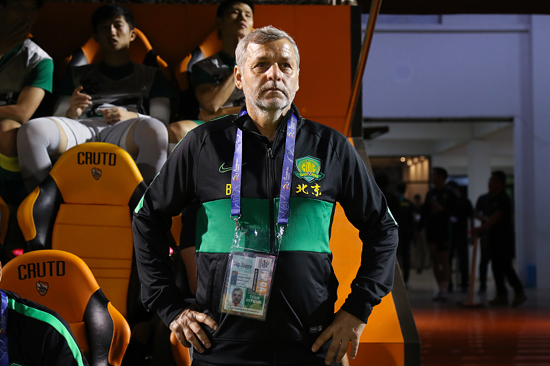 mk体育官方网站-赛后上海久事备战NBA常规赛克里夫兰骑士赛前状态回暖，北京国安围绕全明星赛调整名单看傻球迷的简单介绍